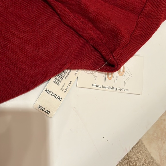 NWT A.N.A, ANA medium red sweater crew long sleeve M - Picture 4 of 9